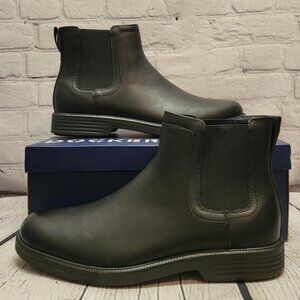 Dockers Men's Townsend Slip Resistant Faux Leather Comfort Boots